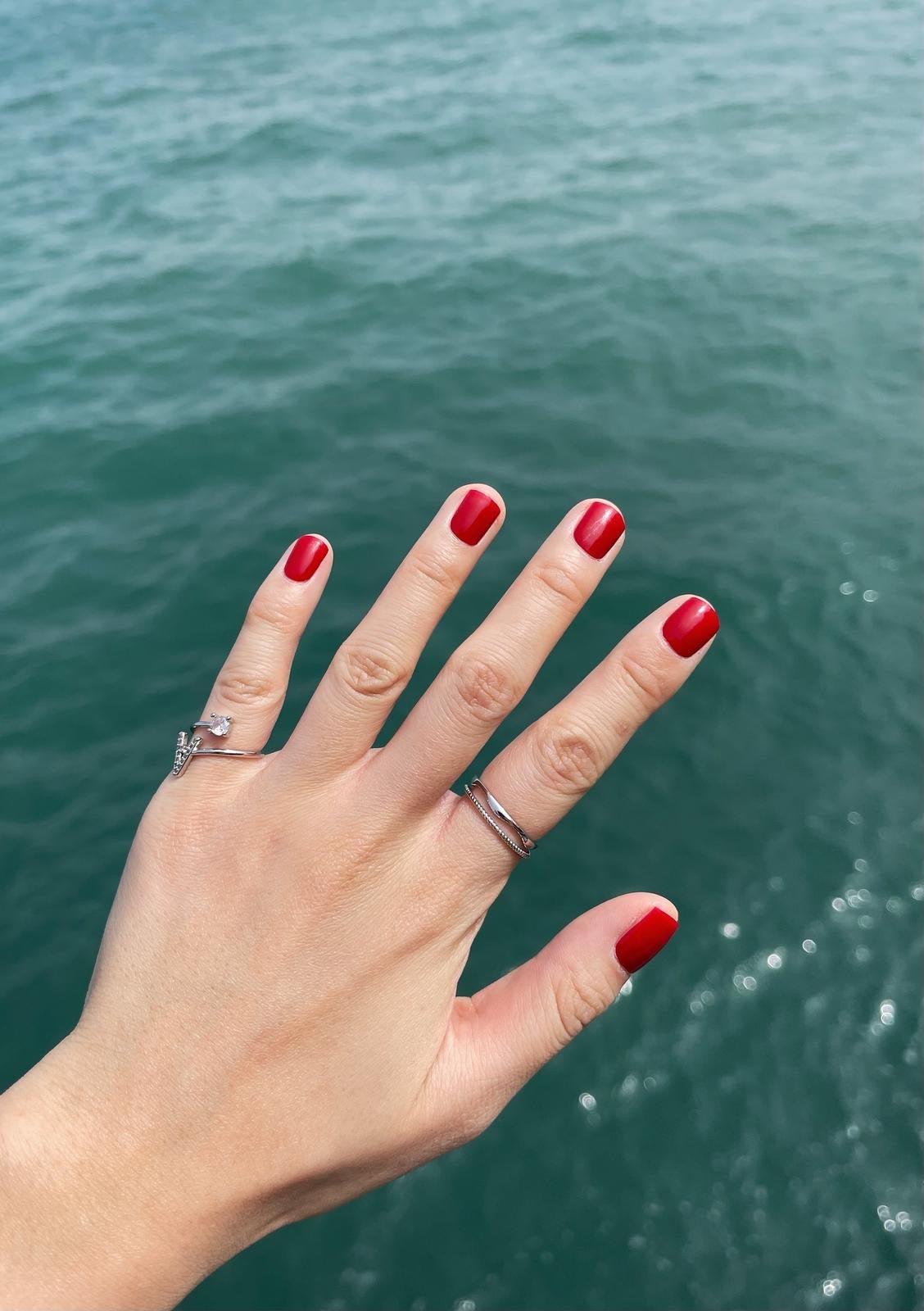 RED GEL NAIL STRIPS