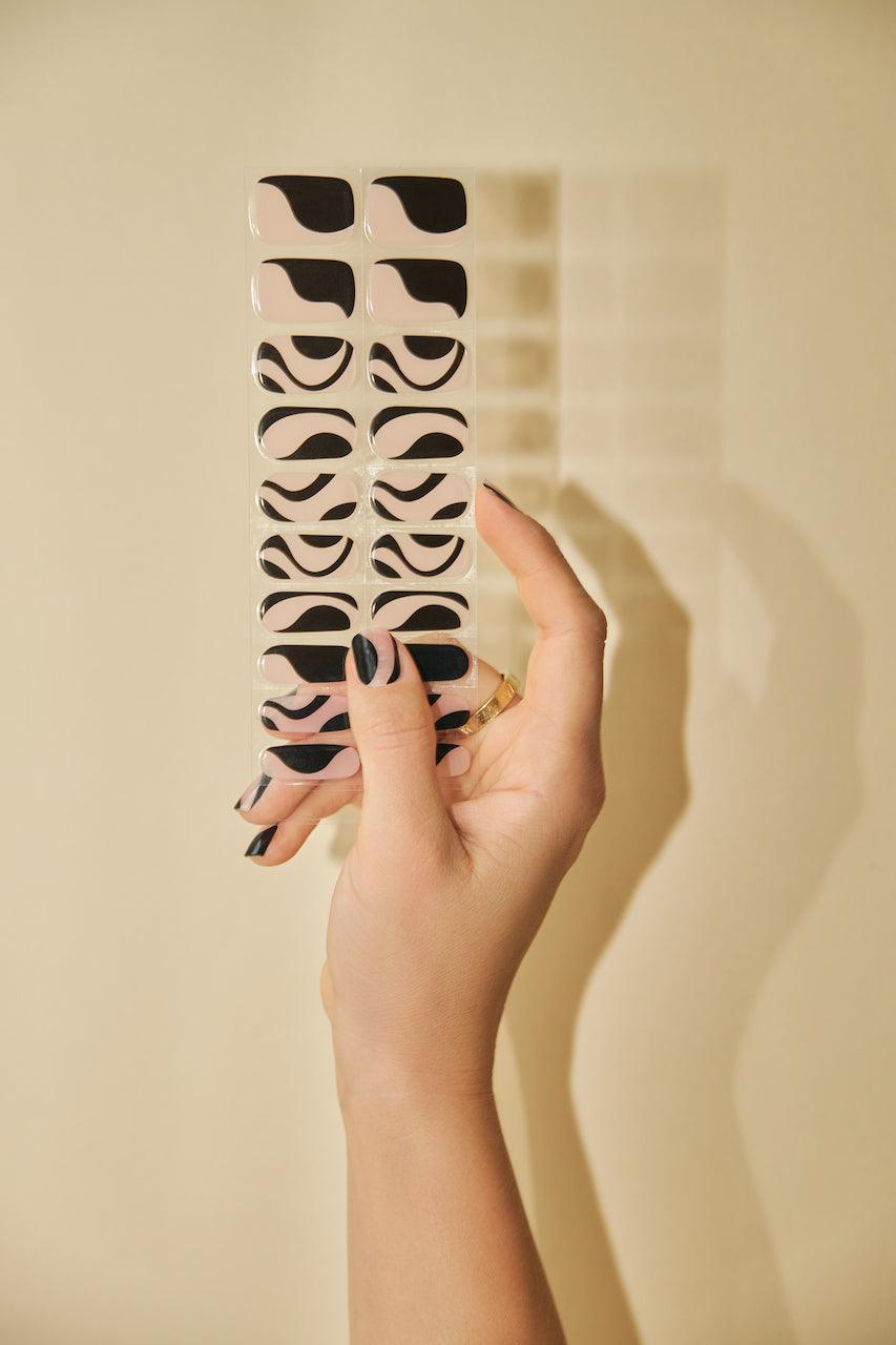 BLACK SWIRLS GEL NAIL STRIPS - Lehmani