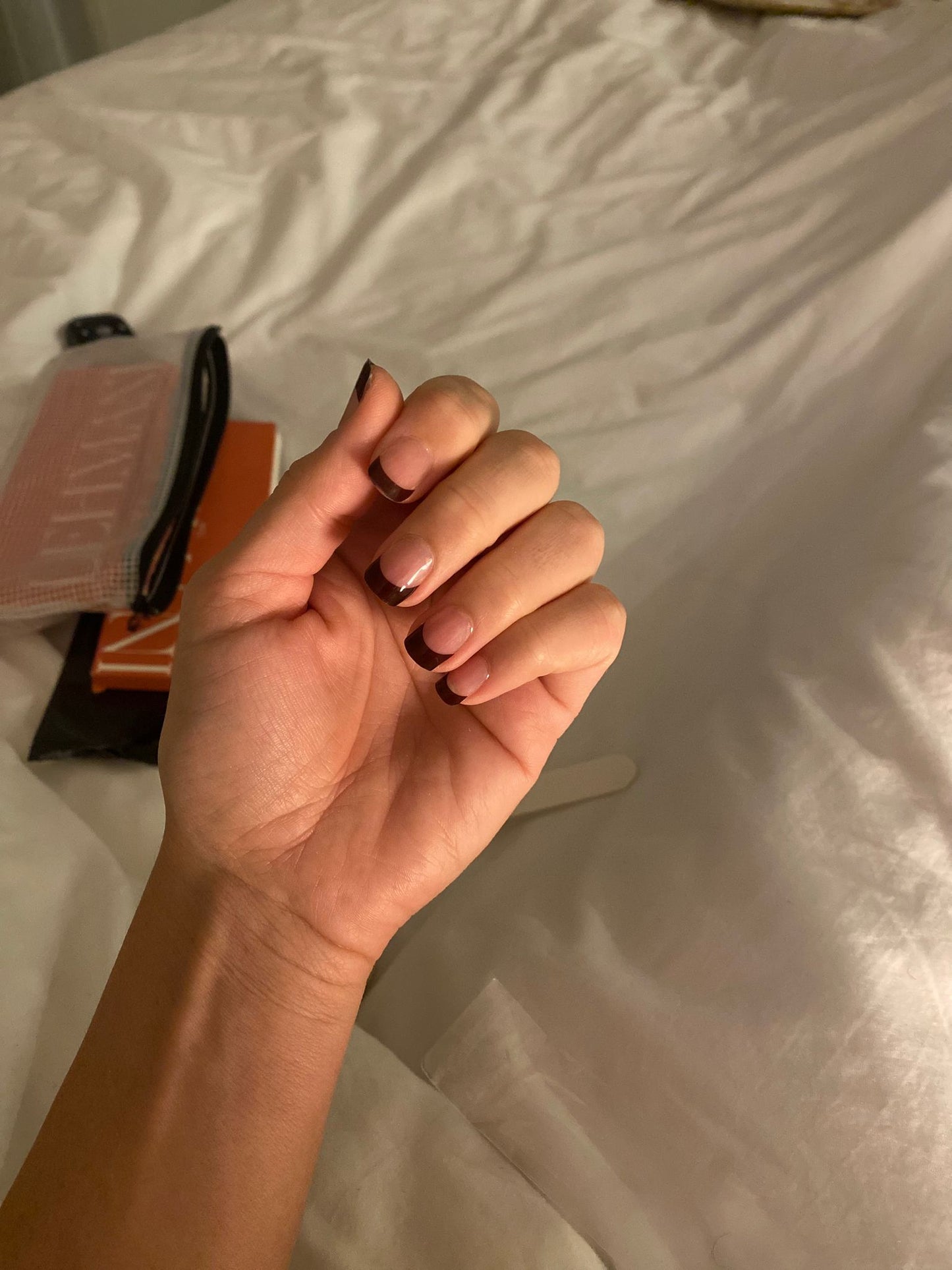 BURGUNDY FRENCH MANI GEL NAIL STRIPS