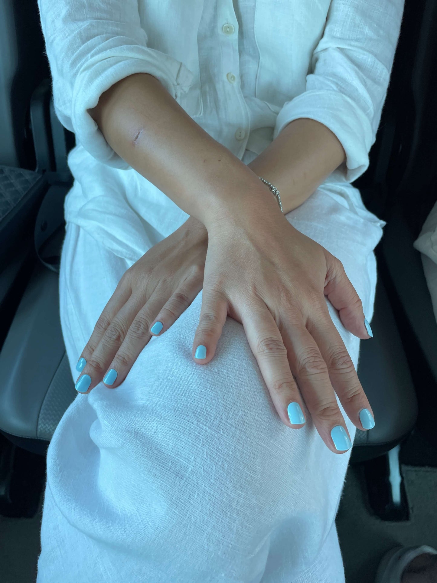 BABY BLUE GEL NAIL STRIPS