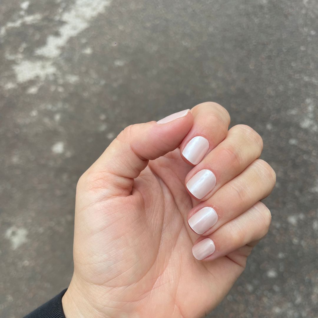 OCEAN PEARL GEL NAIL STRIPS