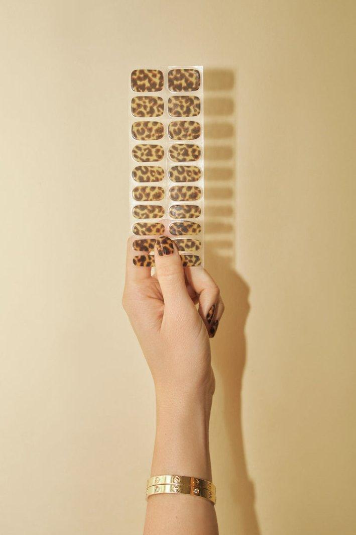 TORTOISE GEL NAIL STRIPS - Lehmani