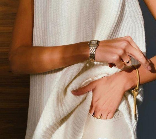 EMPOWERING PROFESSIONAL WOMEN WITH SALON-QUALITY GEL NAIL STRIPS - Lehmani