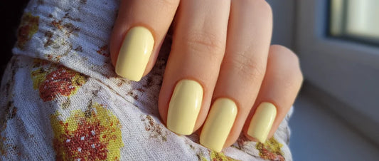 Soft Sunshine on Your Fingertips: Butter Yellow Nails Are the Sweetest Trend