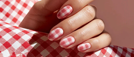 Gingham Nails: The Picnic-Inspired Manicure Trend for Summer