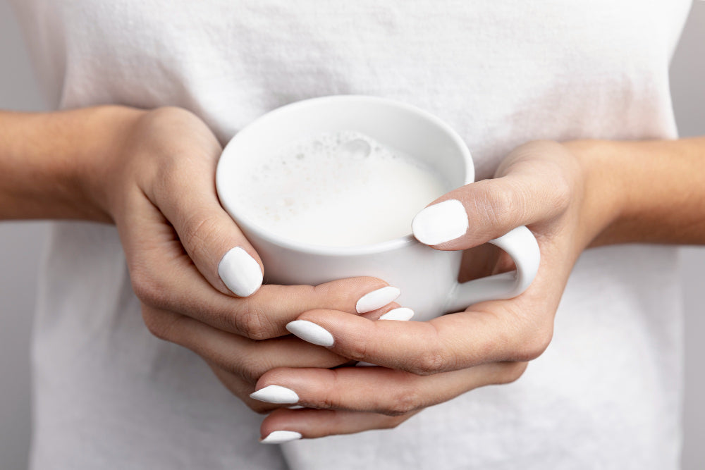 White glitter ombre nails: A dreamy look for any occasion