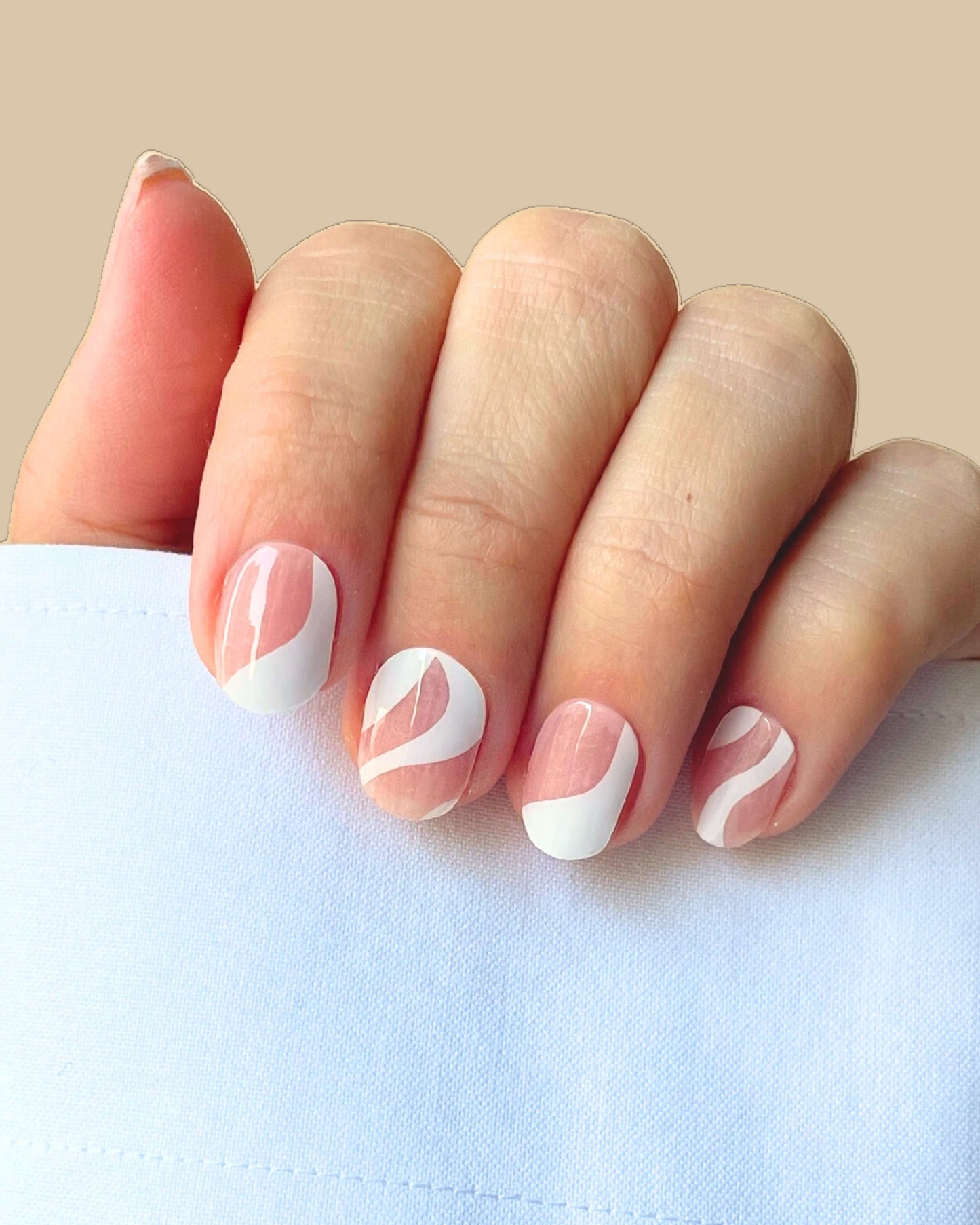 25% OFF: 3 x COLORS + UV LED LIGHT - Lehmani