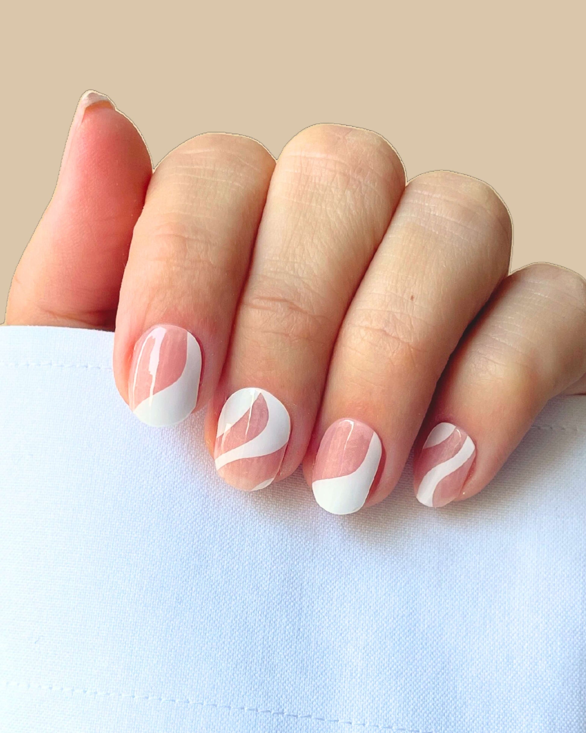 25% OFF: 3 x COLORS + UV LED LIGHT - Lehmani